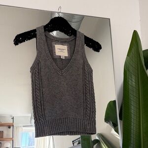 Cable Knit Gray V-Neck Sweater Vest by American Eagle